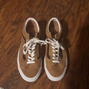 Men’s Vans sneakers size 11 worn once!